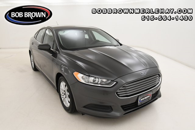 2016 Ford Fusion S  - W135662  - Bob Brown Merle Hay