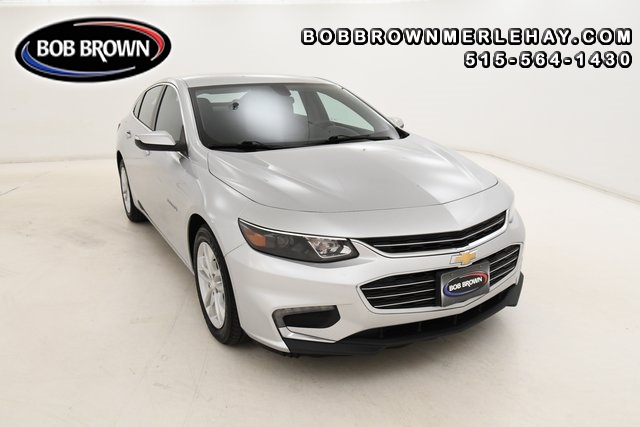 2017 Chevrolet Malibu LT  - W253209  - Bob Brown Merle Hay