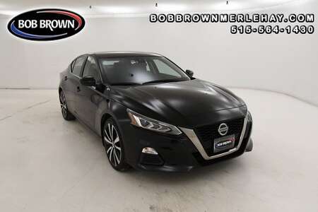 2021 Nissan Altima 2.5 SR for Sale  - W325571  - Bob Brown Merle Hay