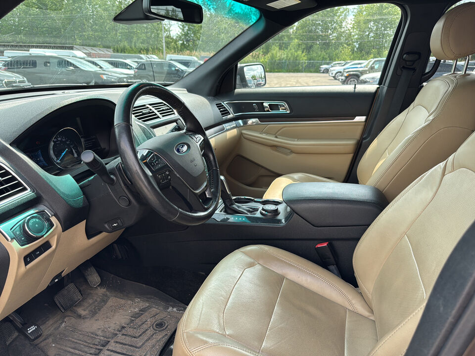 2016 Ford Explorer  - Desmeules Chrysler