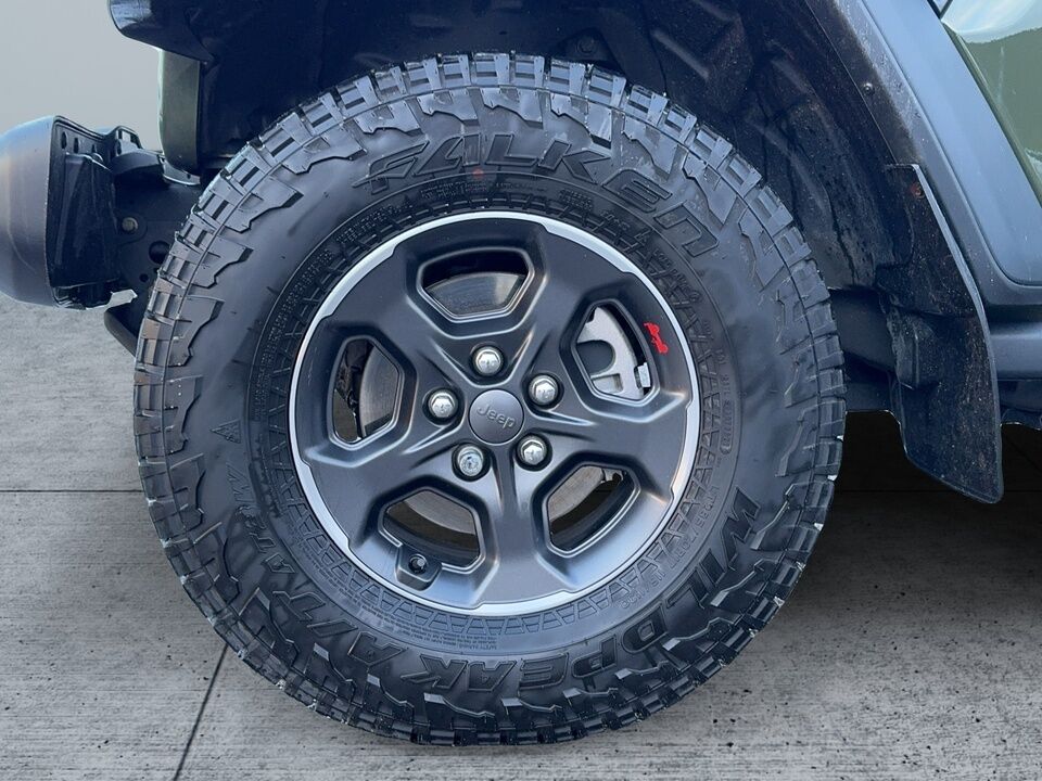 2023 Jeep Gladiator  - Blainville Chrysler