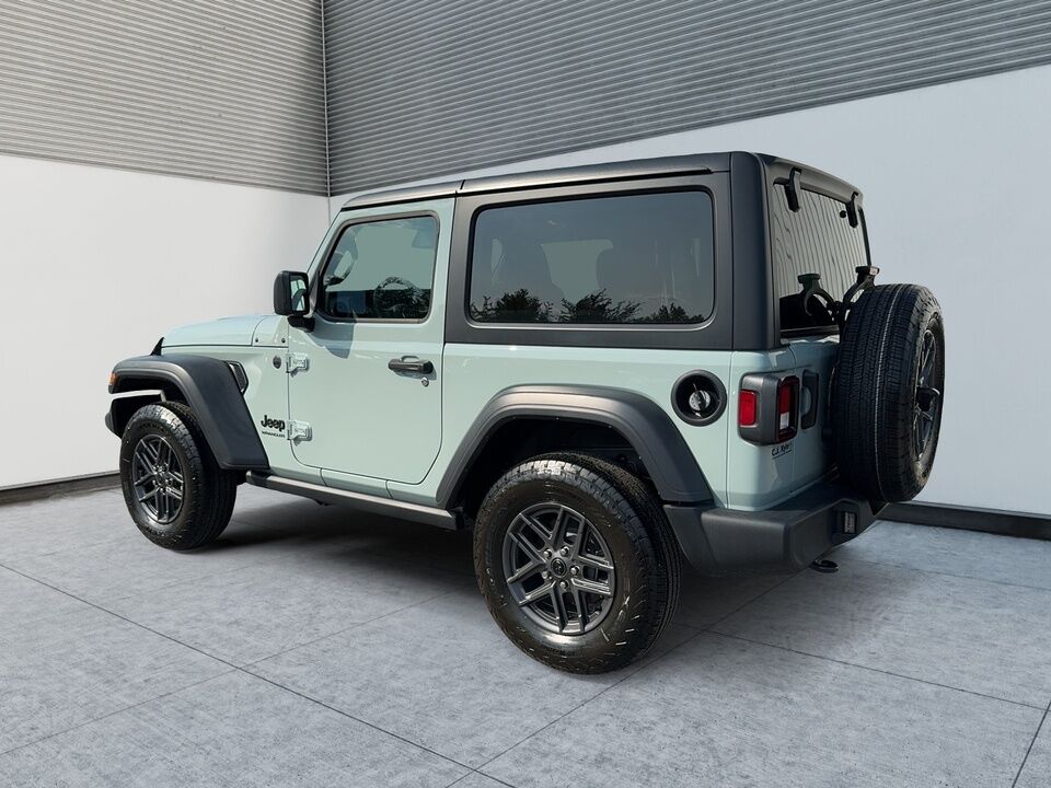 2024 Jeep Wrangler  - Desmeules Chrysler