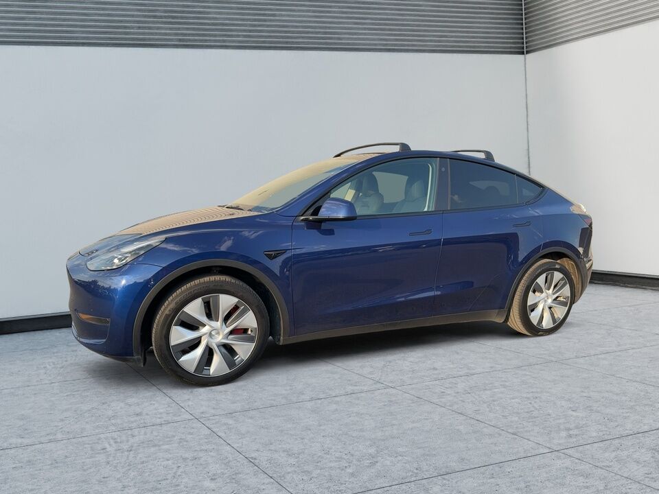 2023 Tesla Model Y  - Desmeules Chrysler