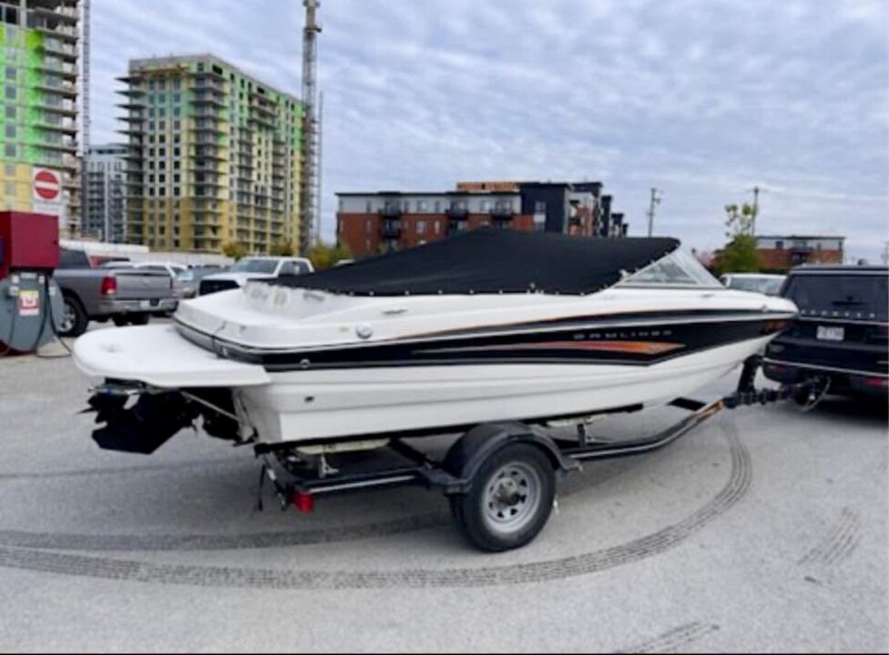 2007 Bayliner 195SE  - Desmeules Chrysler