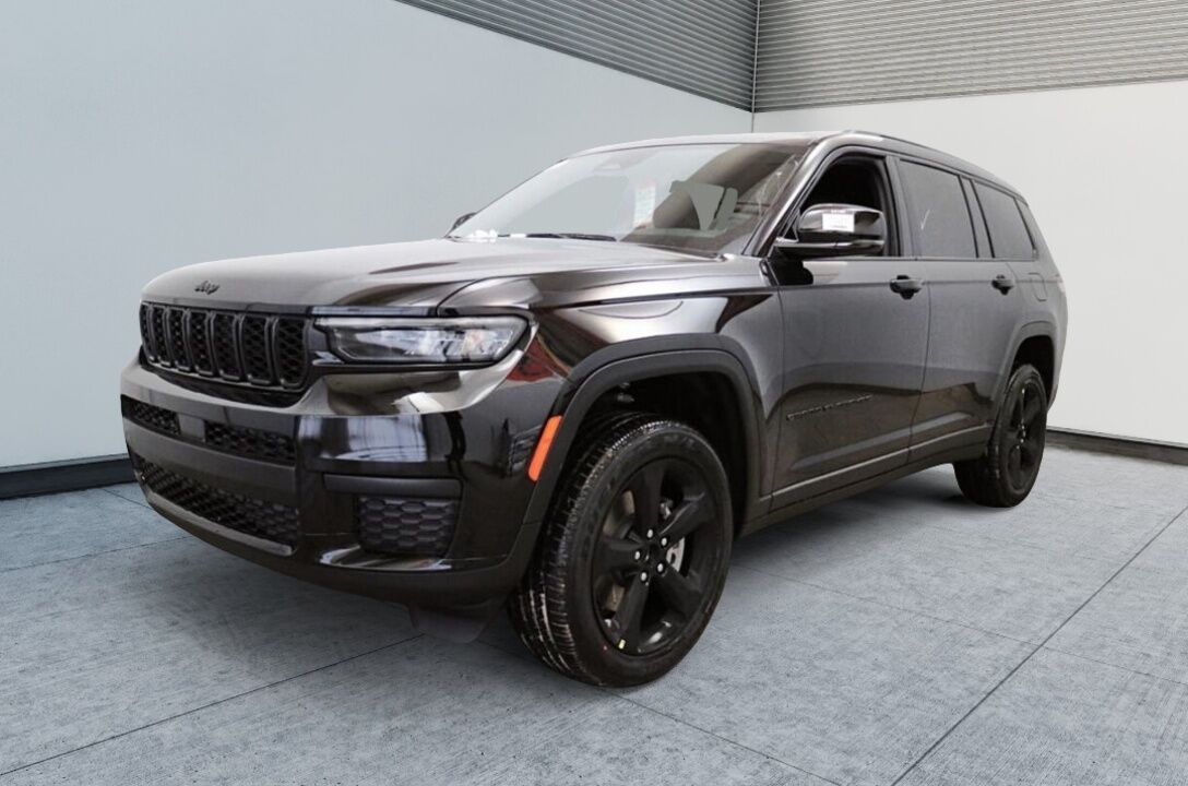 2025 Jeep Grand Cherokee  - Desmeules Chrysler