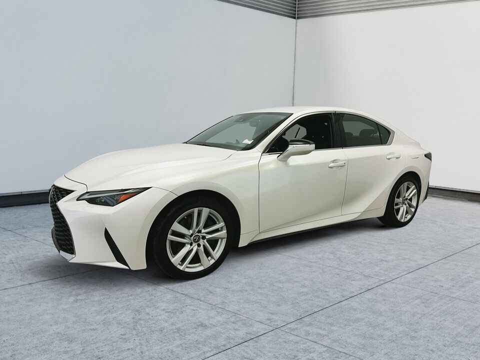 2021 Lexus IS  - Blainville Chrysler