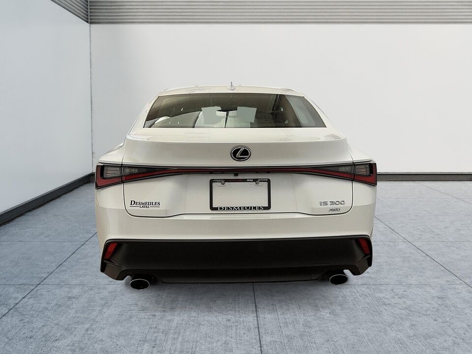 2021 Lexus IS  - Desmeules Chrysler