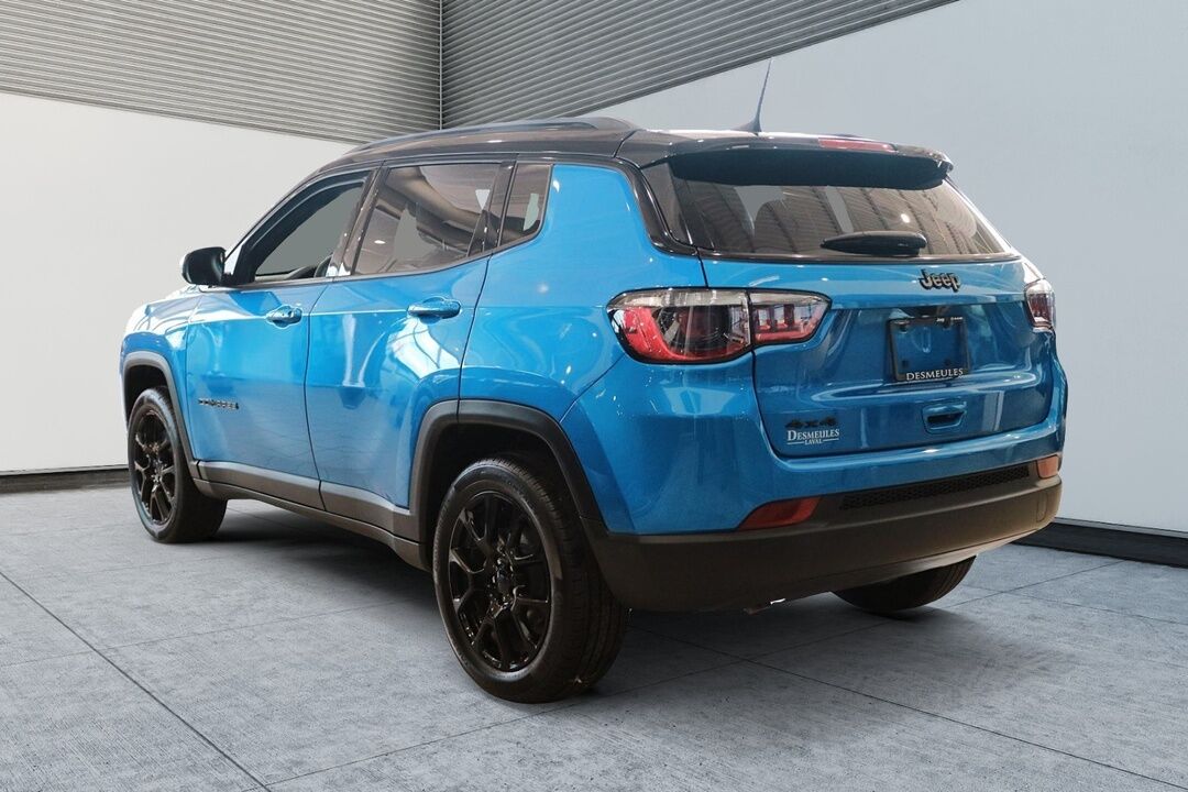 2023 Jeep Compass  - Desmeules Chrysler