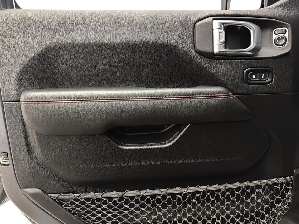 2021 Jeep Wrangler  - Blainville Chrysler