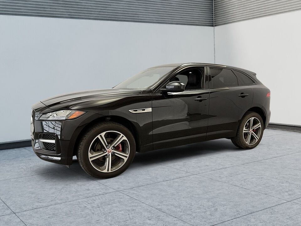 2017 Jaguar F-PACE  - Desmeules Chrysler