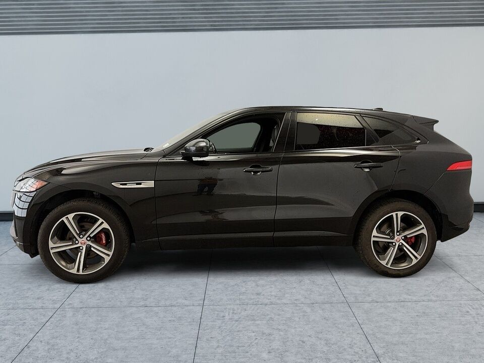 2017 Jaguar F-PACE  - Blainville Chrysler