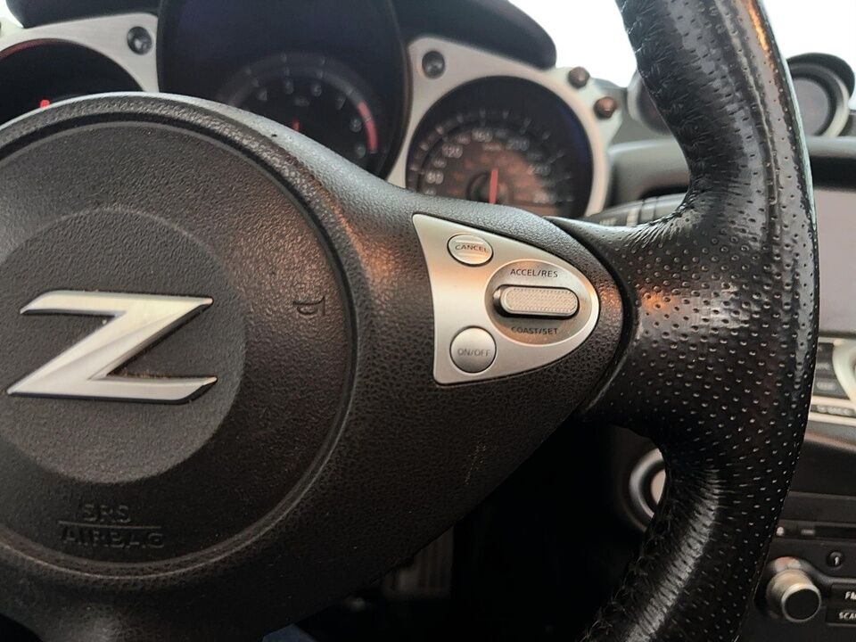 2016 Nissan 370Z  - Desmeules Chrysler