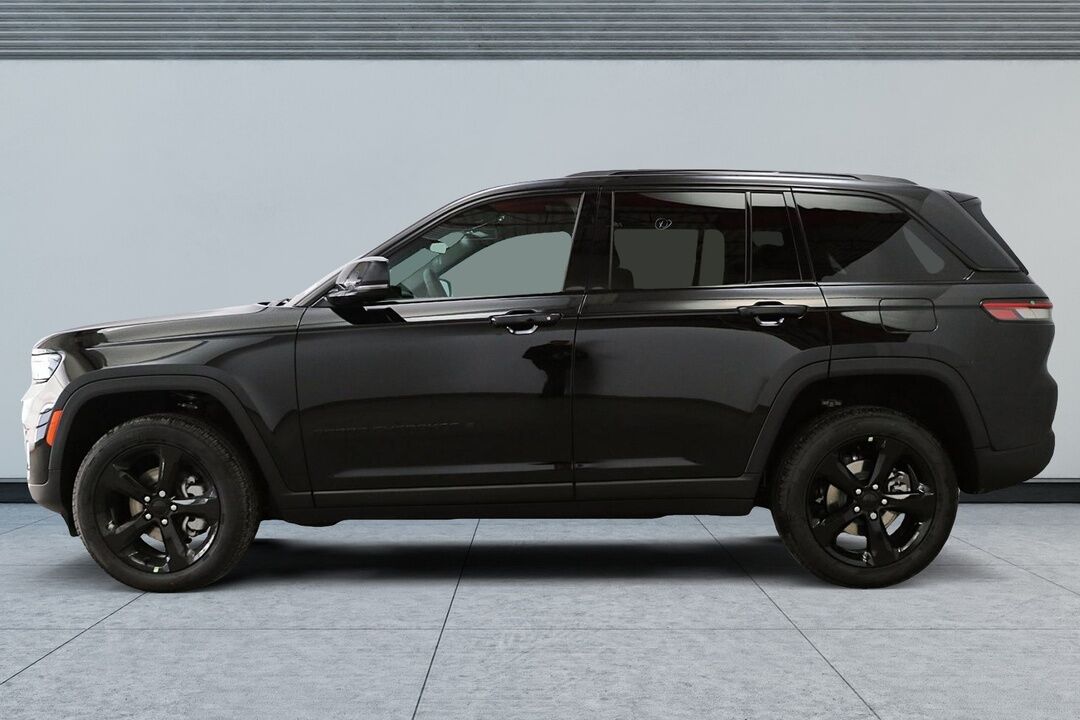 2025 Jeep Grand Cherokee  - Blainville Chrysler