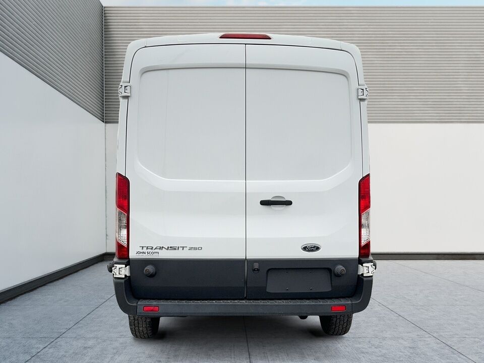 2017 Ford Transit  - Desmeules Chrysler