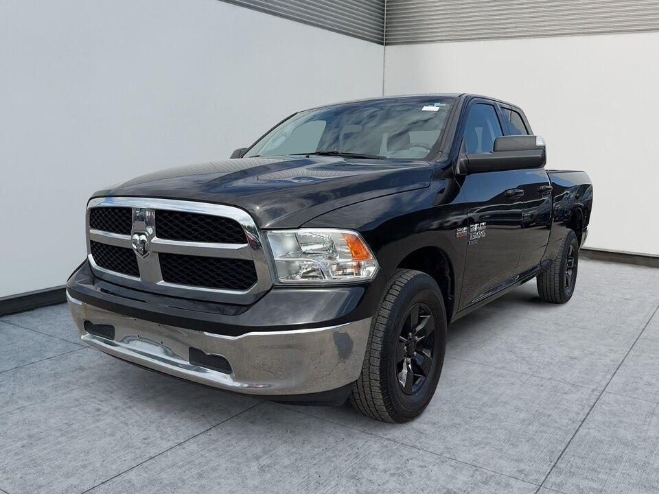 2019 Ram 1500 Classic  - Desmeules Chrysler