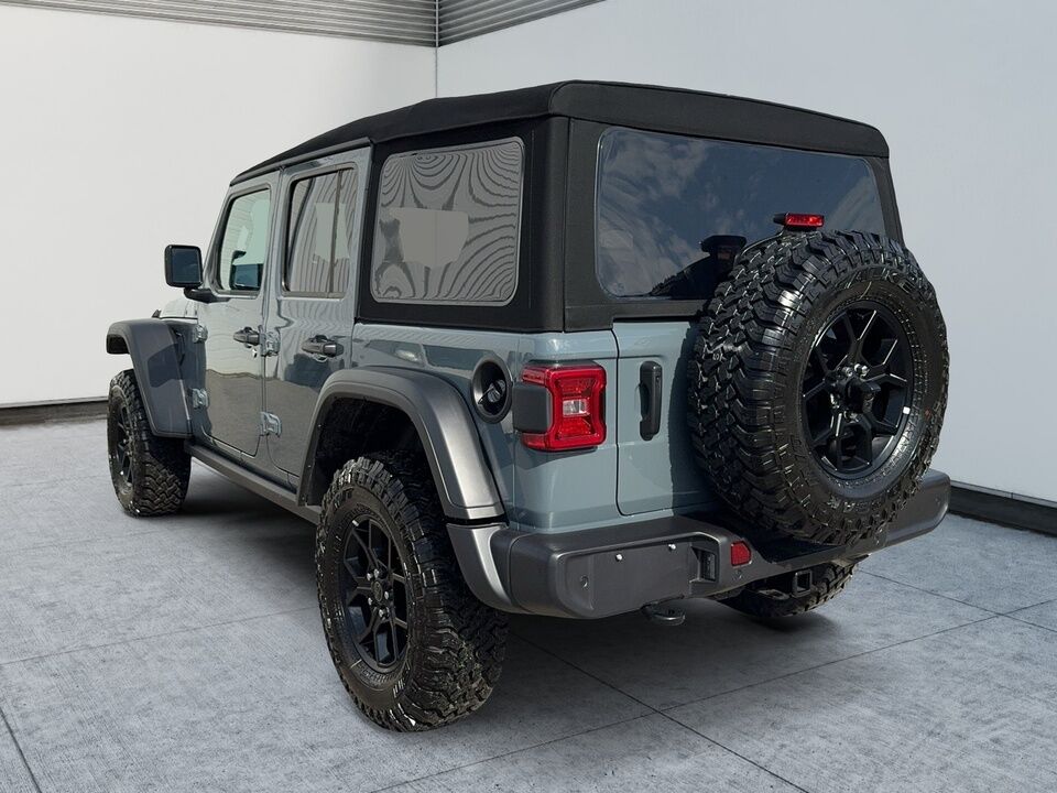 2024 Jeep Wrangler  - Desmeules Chrysler