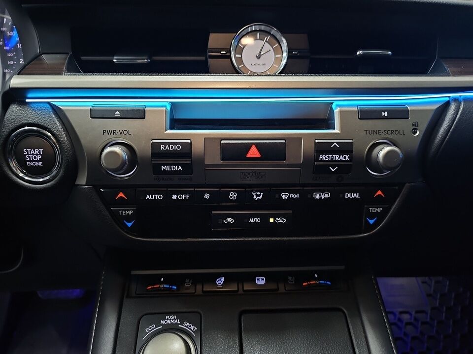 2018 Lexus ES  - Desmeules Chrysler