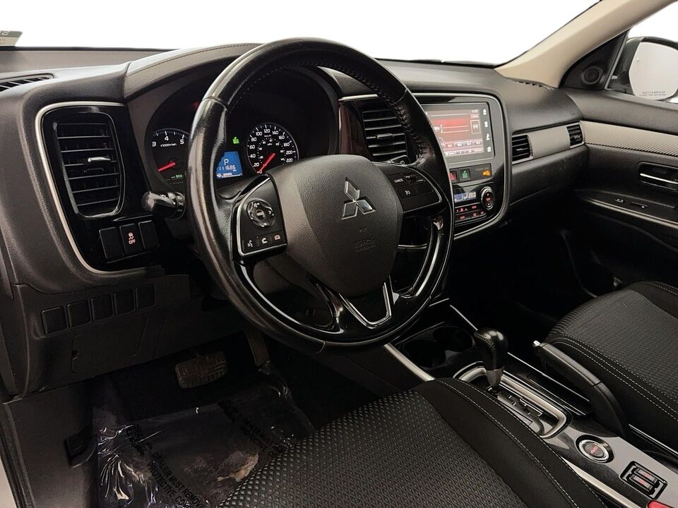 2018 Mitsubishi Outlander  - Desmeules Chrysler