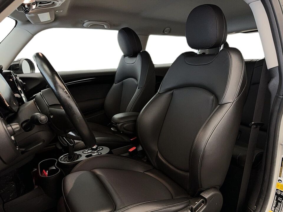 2021 Mini Hardtop 2 Door  - Desmeules Chrysler
