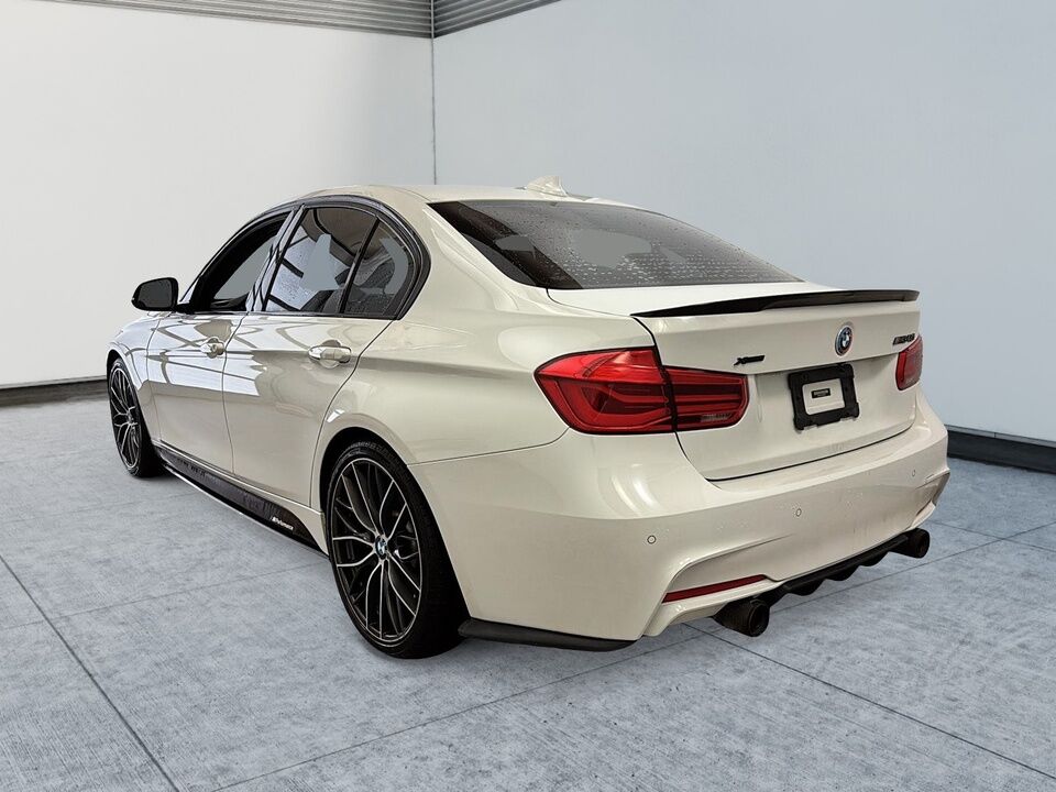 2017 BMW 3 Series  - Desmeules Chrysler