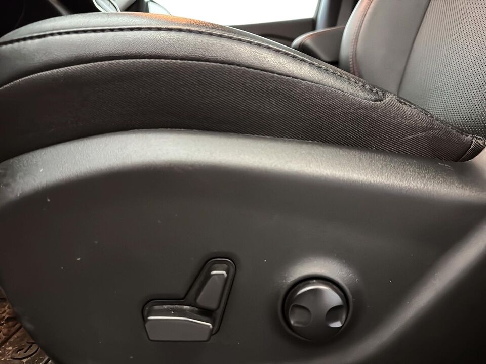 2023 Jeep Cherokee  - Desmeules Chrysler