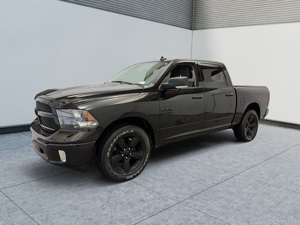 2022 Ram 1500 Classic  - Blainville Chrysler