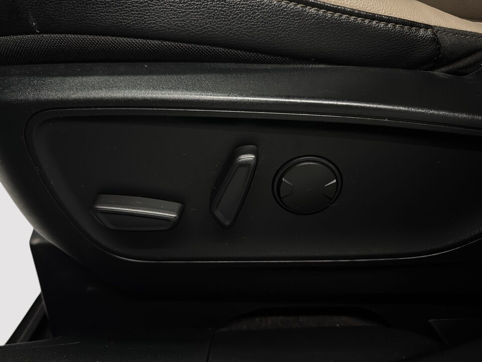 2020 Ford Escape  - Desmeules Chrysler