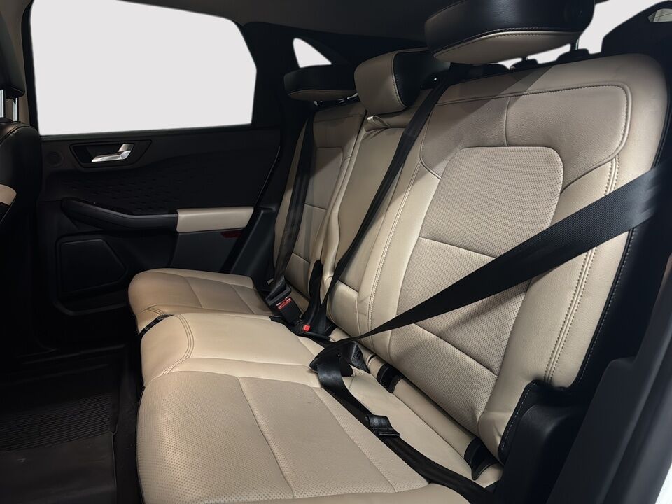 2020 Ford Escape  - Desmeules Chrysler