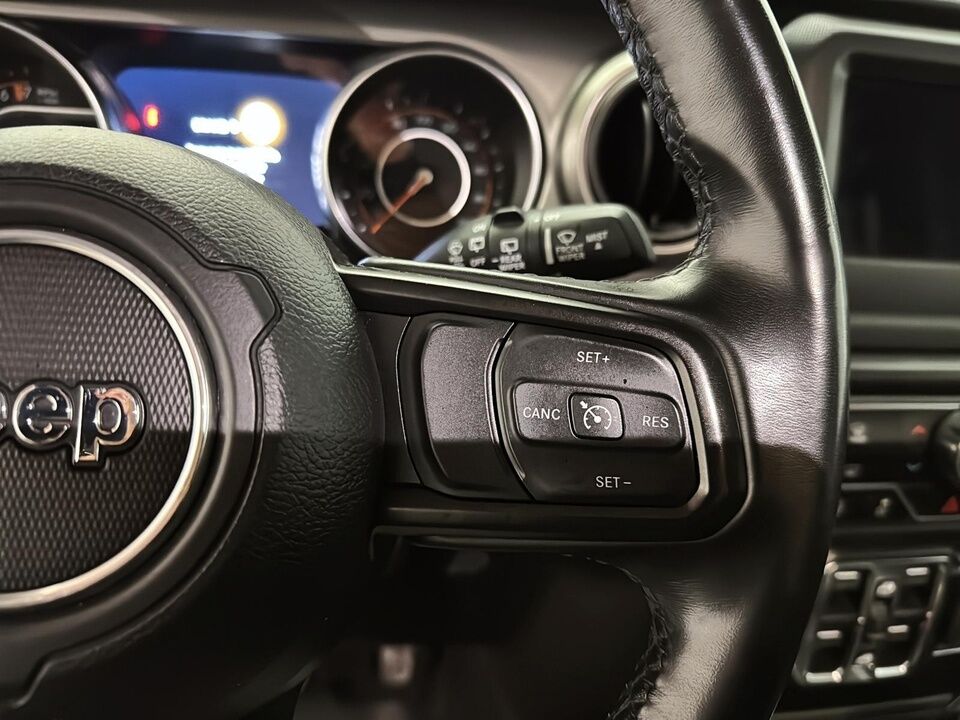 2021 Jeep Wrangler  - Desmeules Chrysler