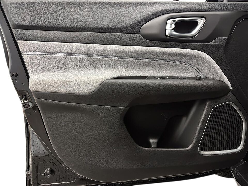 2025 Jeep Compass  - Desmeules Chrysler
