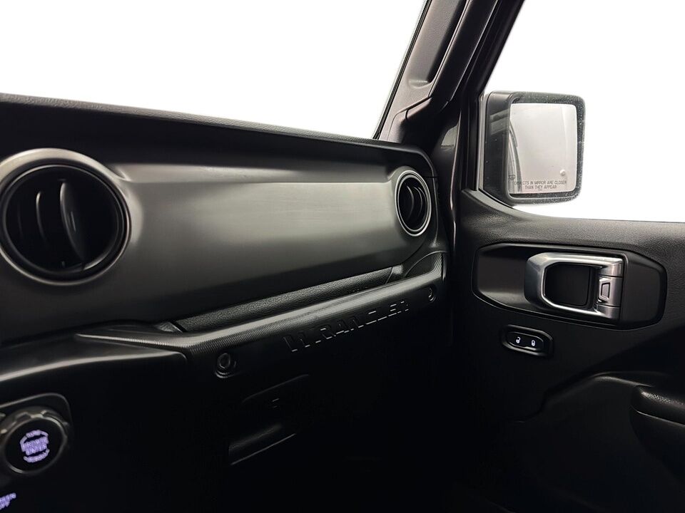 2021 Jeep Wrangler  - Desmeules Chrysler