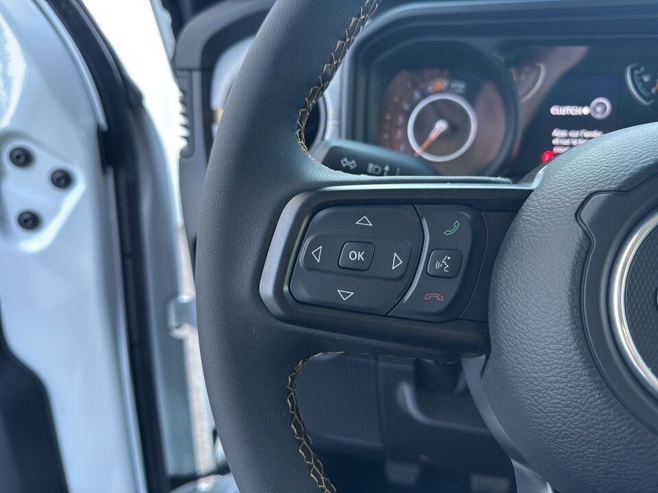 2025 Jeep Wrangler  - Desmeules Chrysler