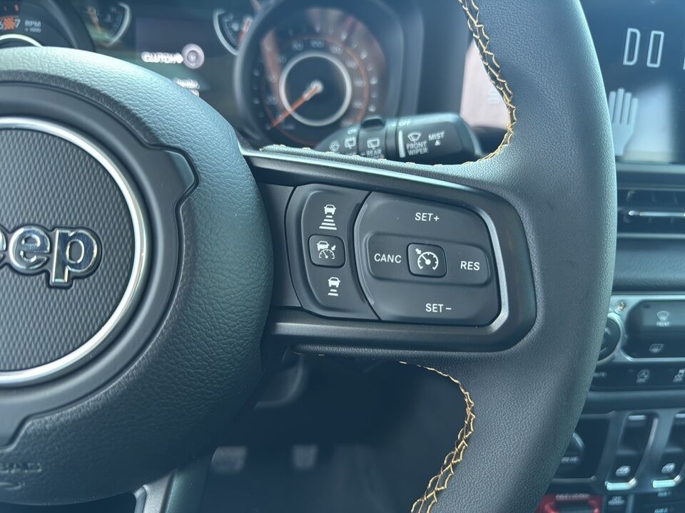 2025 Jeep Wrangler  - Desmeules Chrysler
