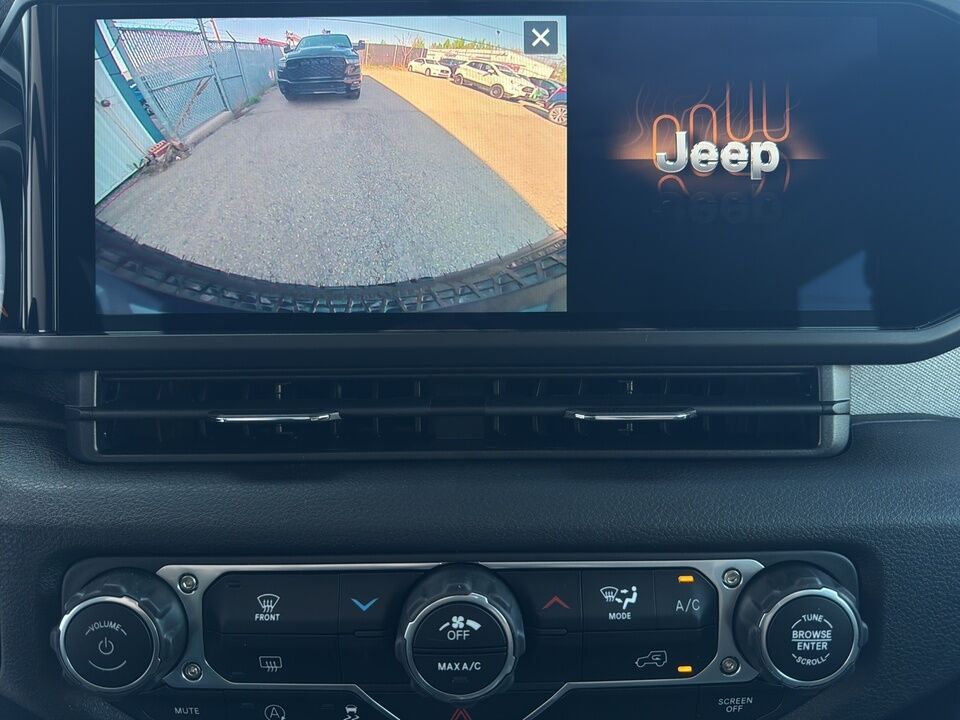 2025 Jeep Wrangler  - Desmeules Chrysler