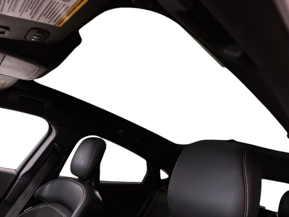 2022 Ford Mustang Mach-E  - Desmeules Chrysler