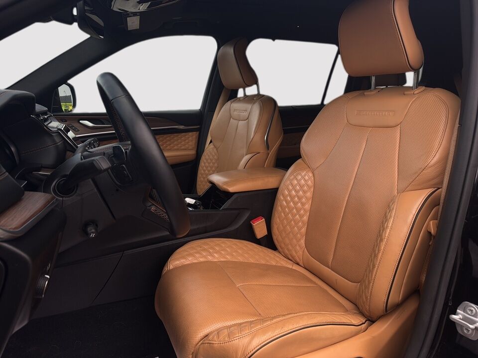 2022 Jeep Grand Cherokee  - Desmeules Chrysler