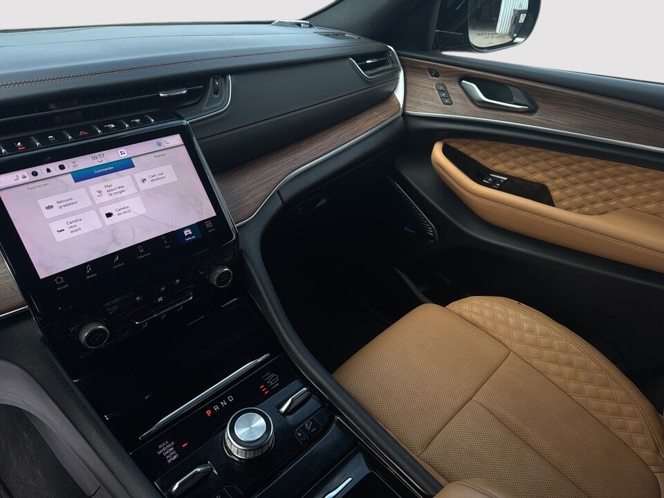 2022 Jeep Grand Cherokee  - Desmeules Chrysler