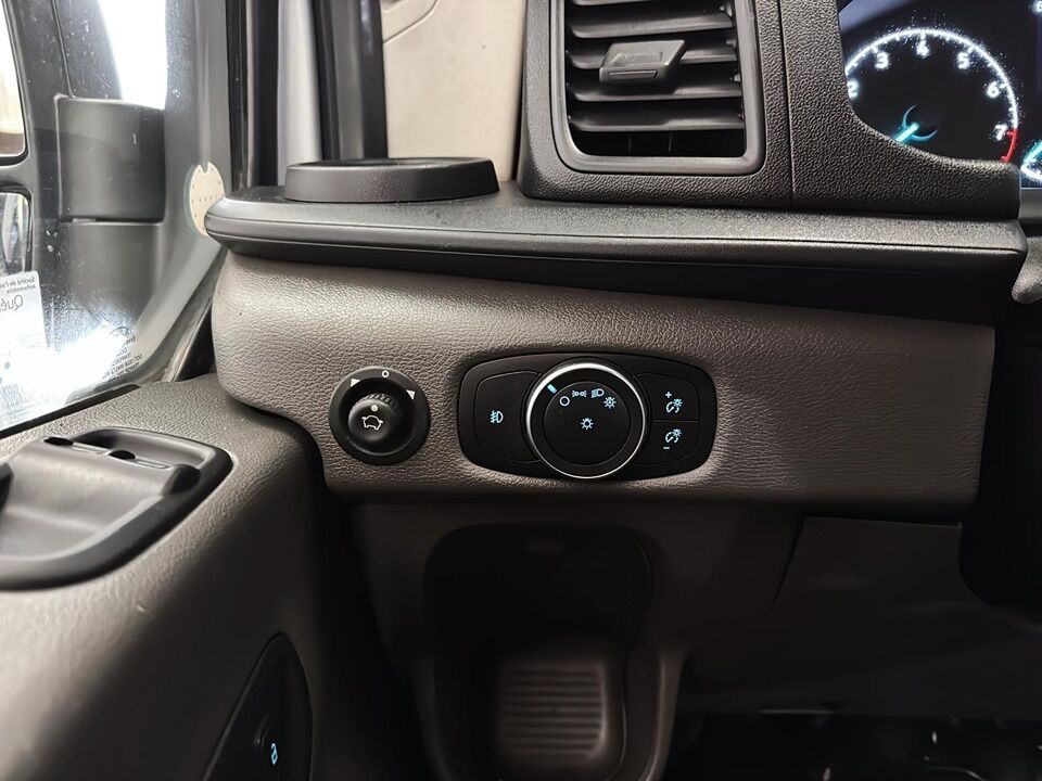 2020 Ford Transit Cargo Van  - Desmeules Chrysler
