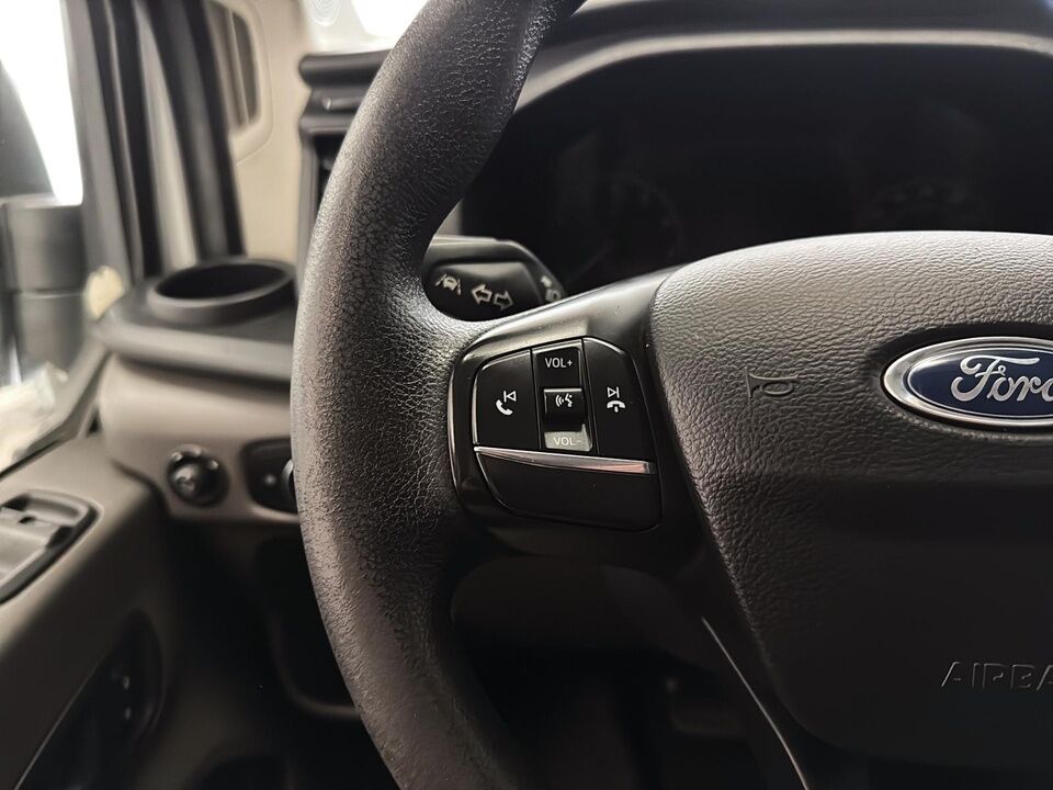 2020 Ford Transit Cargo Van  - Desmeules Chrysler