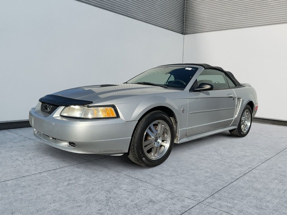 2000 Ford Mustang  - Blainville Chrysler