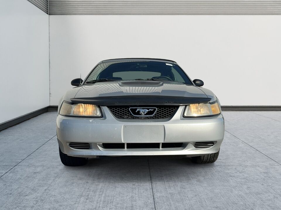 2000 Ford Mustang  - Desmeules Chrysler