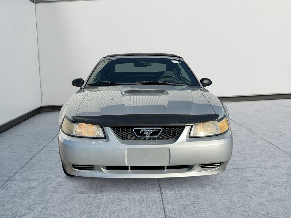 2000 Ford Mustang  - Desmeules Chrysler