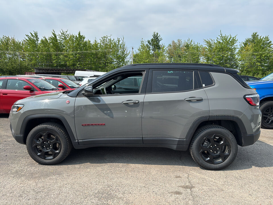 2023 Jeep Compass  - Desmeules Chrysler