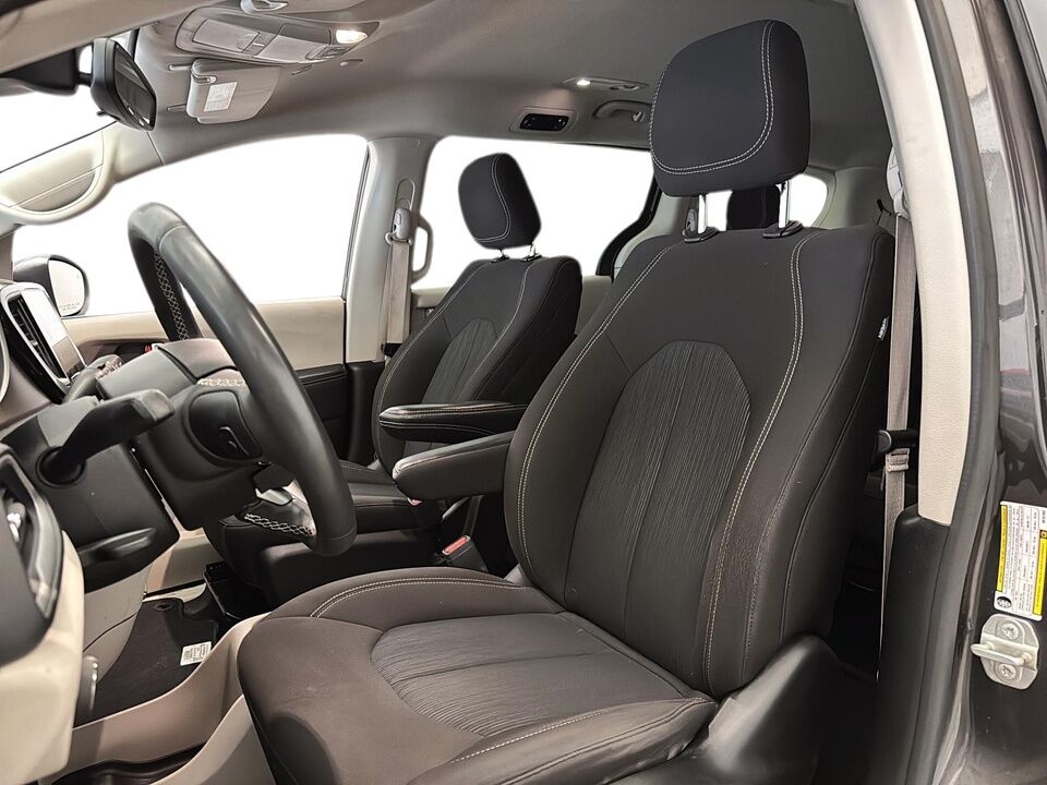 2022 Chrysler Grand Caravan  - Desmeules Chrysler