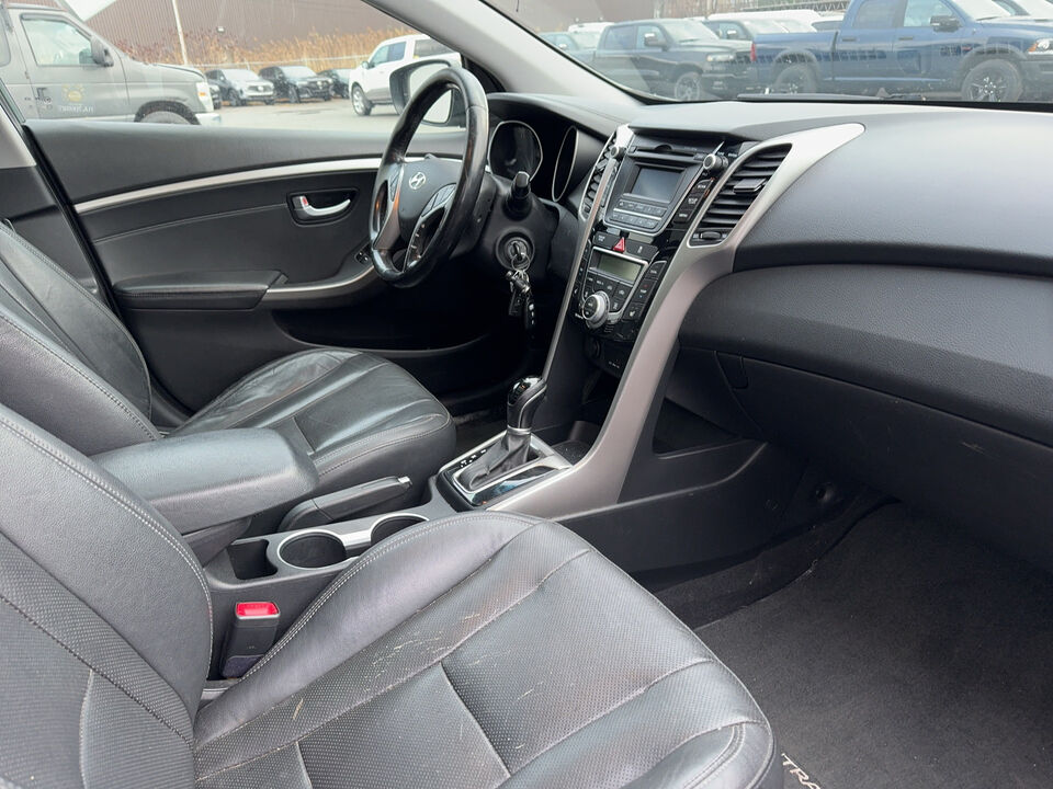 2013 Hyundai Elantra  - Blainville Chrysler