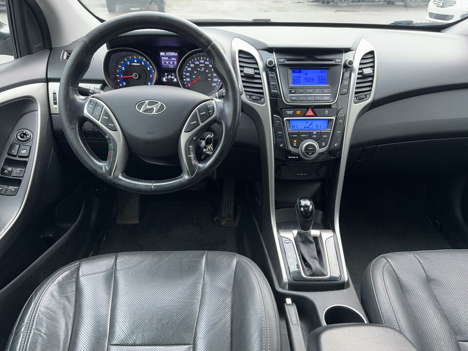 2013 Hyundai Elantra  - Blainville Chrysler