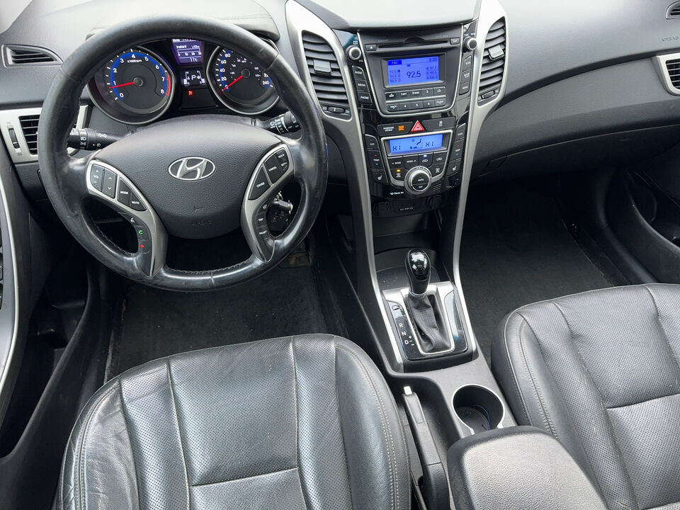 2013 Hyundai Elantra  - Blainville Chrysler