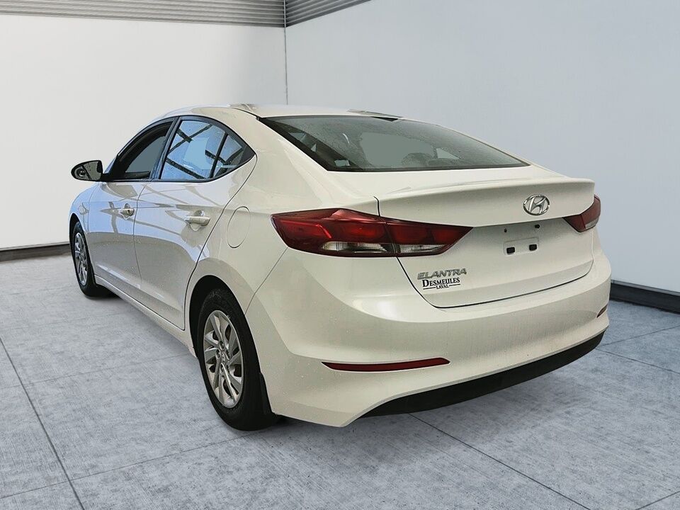 2017 Hyundai Elantra  - Blainville Chrysler