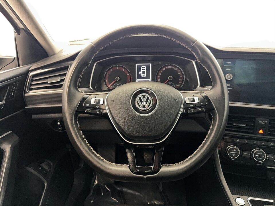 2021 Volkswagen Jetta  - Desmeules Chrysler