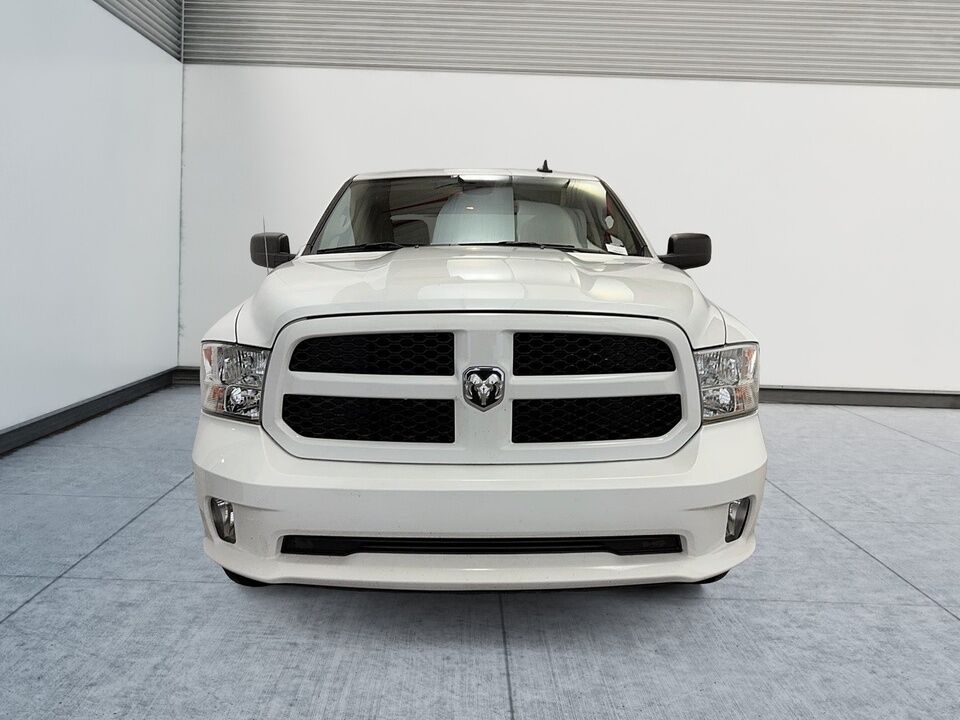 2022 Ram 1500 Classic  - Blainville Chrysler